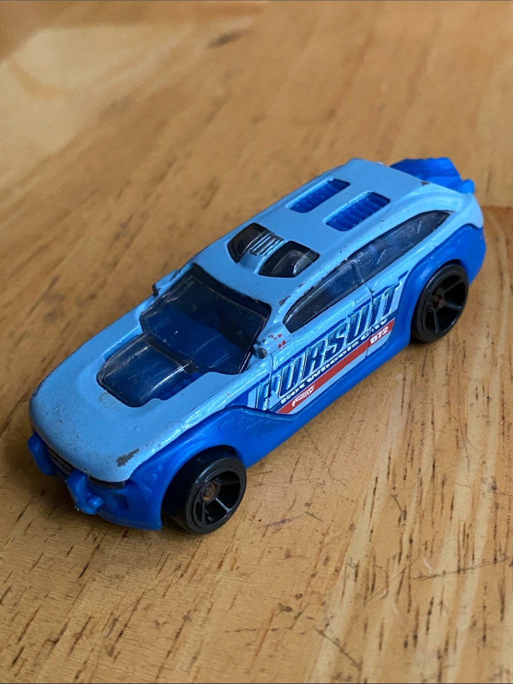 2012 Mattel Hot Wheel Blue HW Pursuit Car City F27